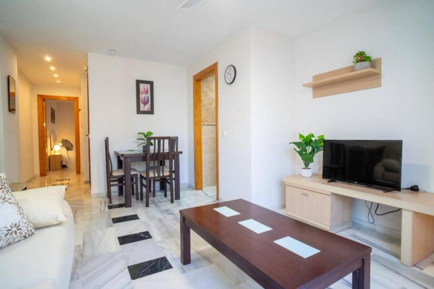 Cyv Fun Beach & Relax 1 Bed 1 Bath ฟูเอนฮิโรลา ห้อง รูปภาพ